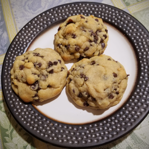 Hot fudge-stuffed Chocolate chip Cookies